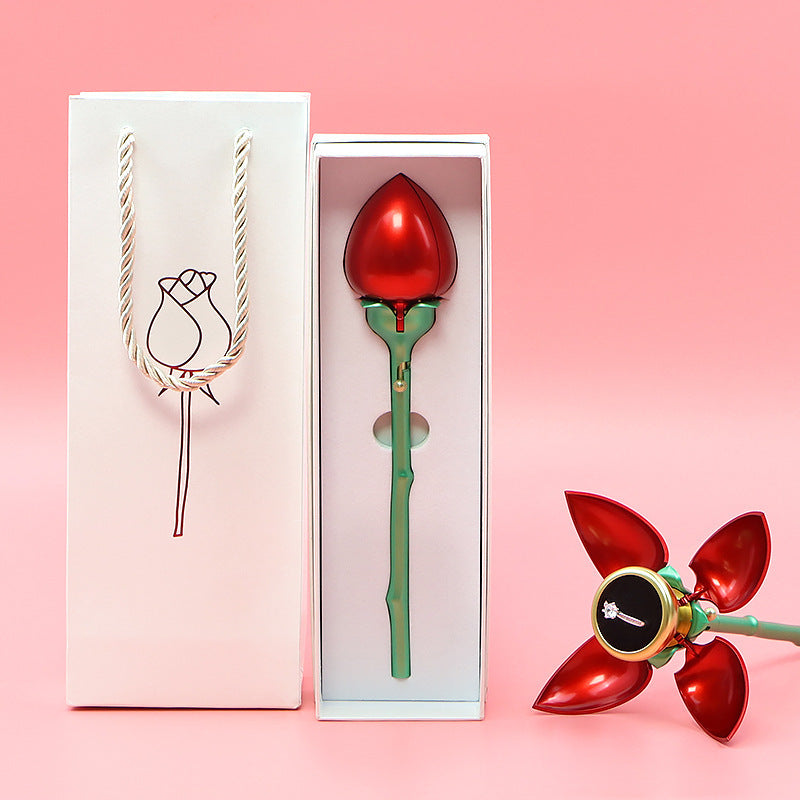 Rose jewelry box opens automatically